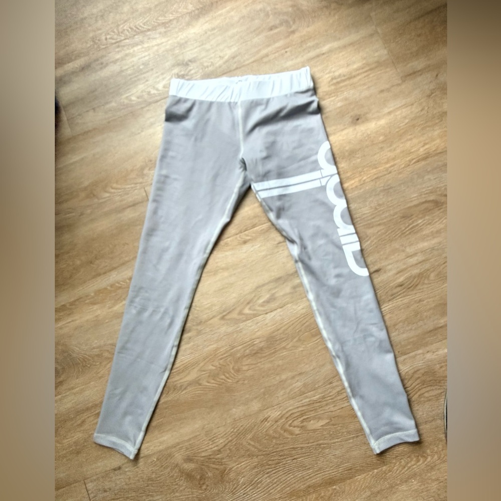 Aim’n Pants